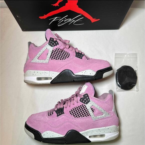 Size 9.5 - Nike Wmns Air Jordan 4 Retro Orchid Women's Shoes Ships Now - Picture 2 of 10